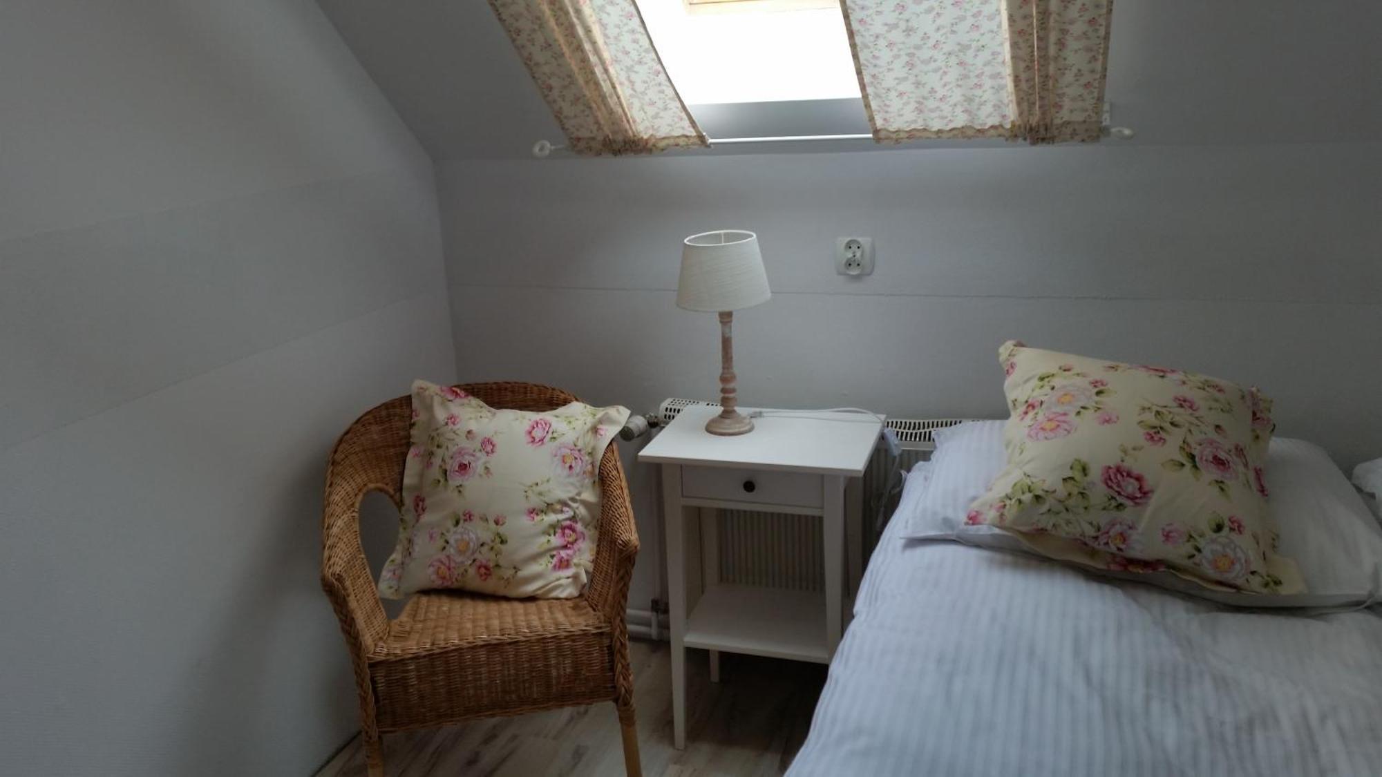 Srebrna Góra Folwark Leszczynowkaヴィラ 部屋 写真